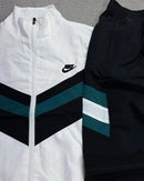 CONJUNTO NK SPORTSWEAR